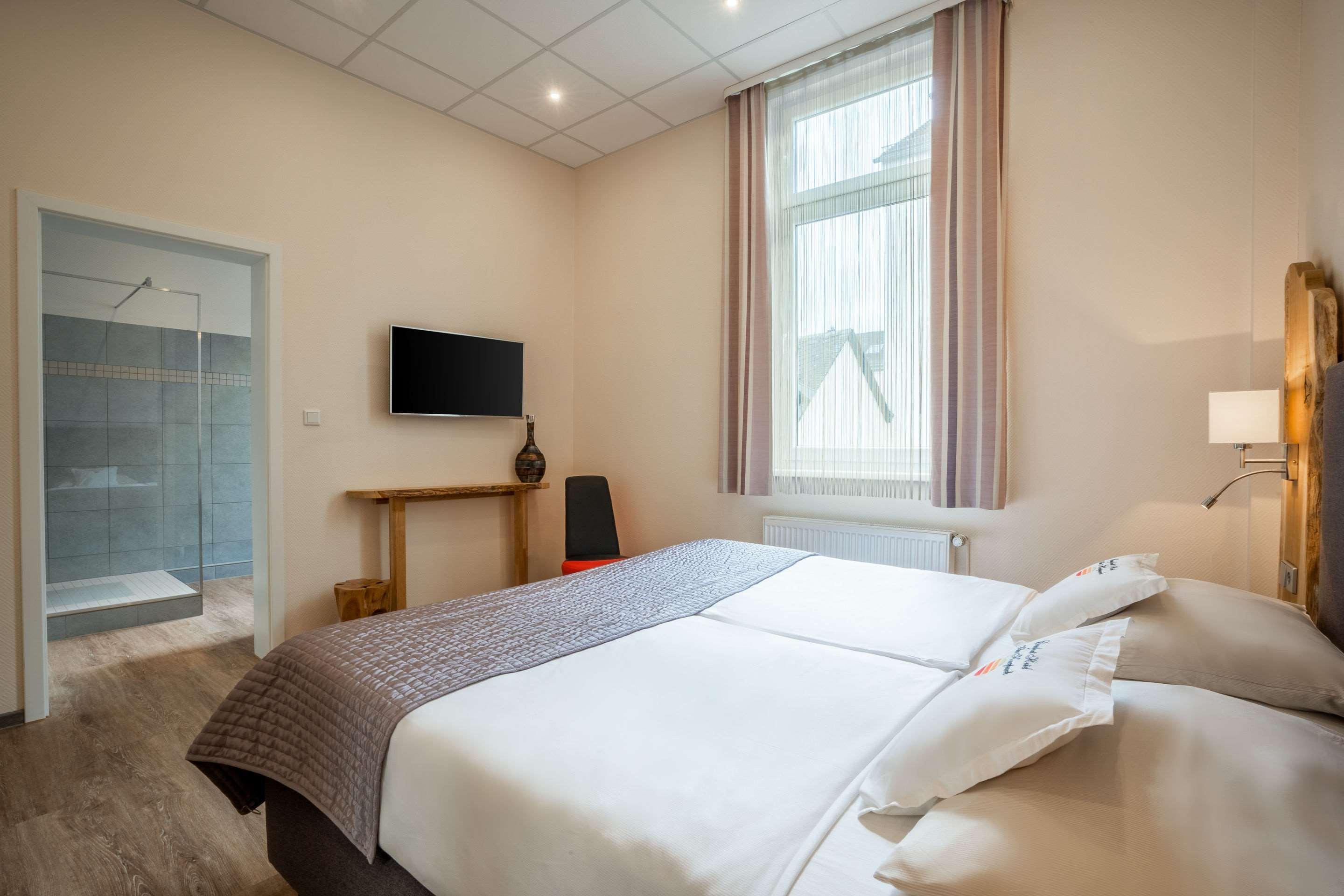 Komfort Hotel Am Kurpark Bad Homburg vor der Hoehe Exterior photo
