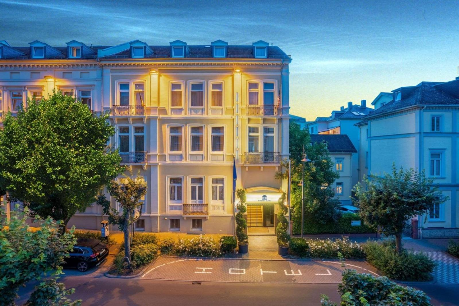 Komfort Hotel Am Kurpark Bad Homburg vor der Hoehe Exterior photo