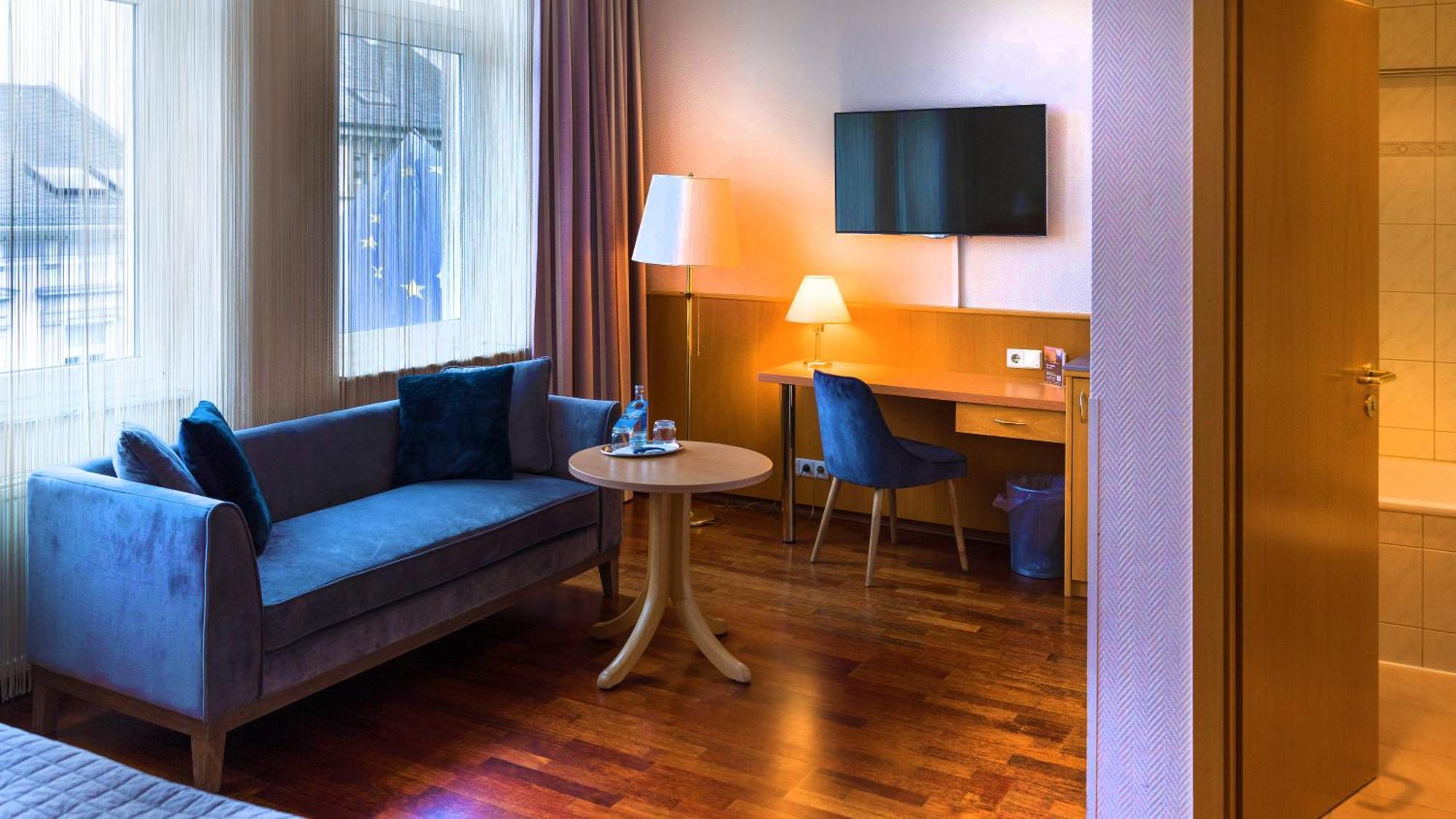Komfort Hotel Am Kurpark Bad Homburg vor der Hoehe Exterior photo